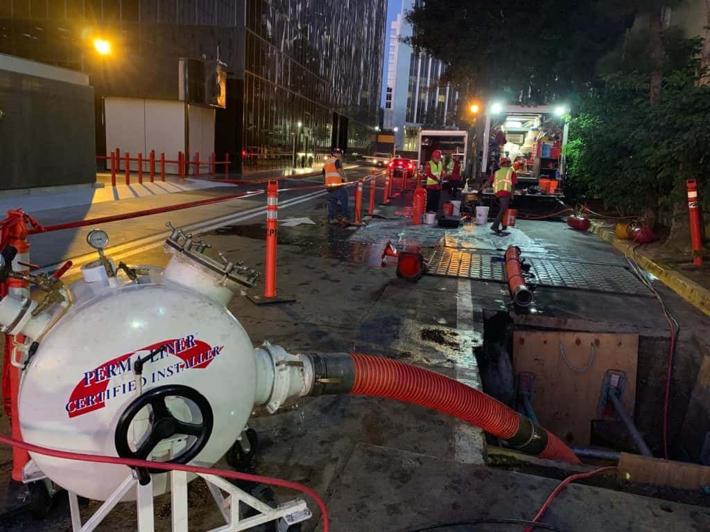 Pipre Relining Los Angeles at Night