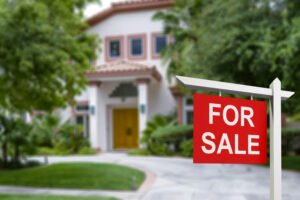 property with ‘for sale’ sign plumbing repiping La Habra, CA